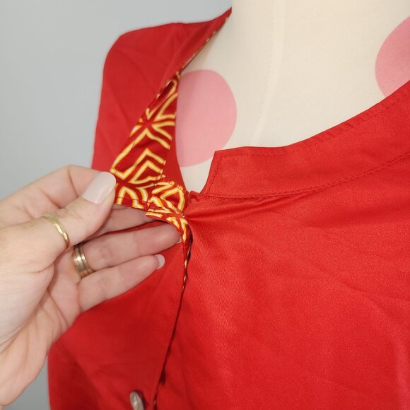 Women's Natori Chinese Style Button Down Blouse Wide Sleeves XL Red Shiny Look - Picture 4 of 7